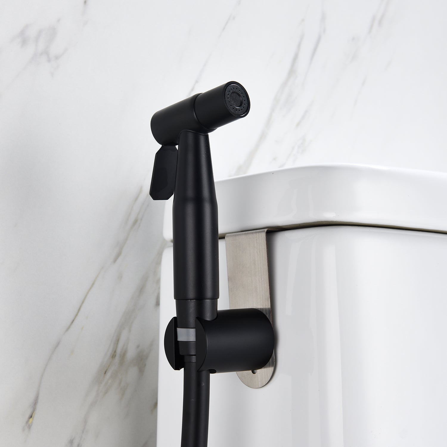 BumGuns™ Classic Sprayer — Matte Black