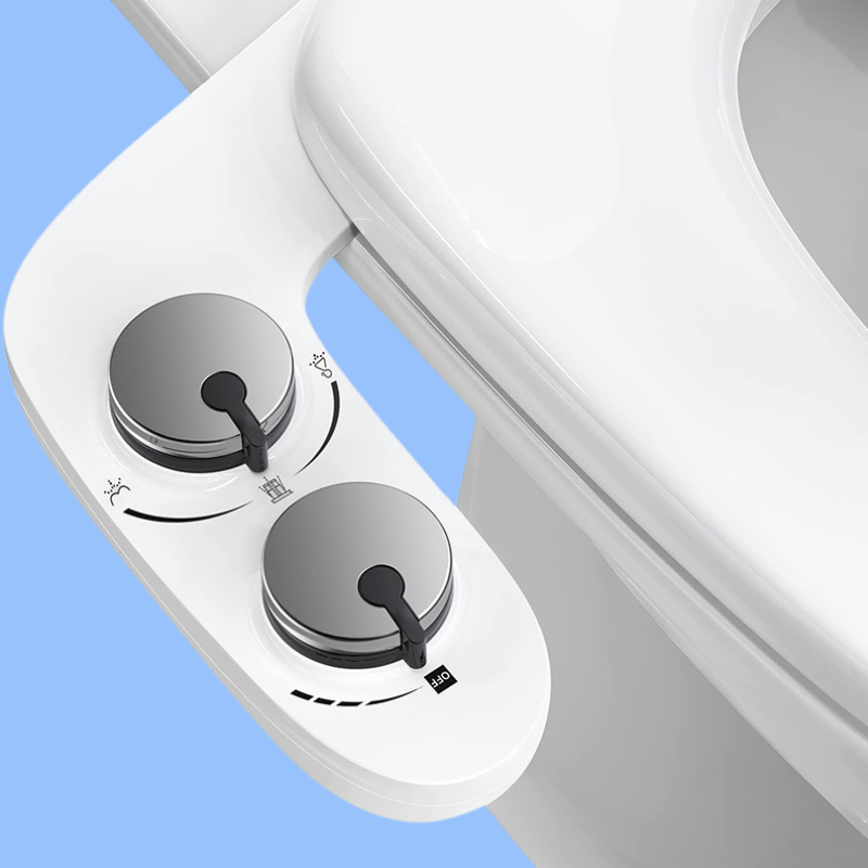 BumGuns™ DualSpray Attachment